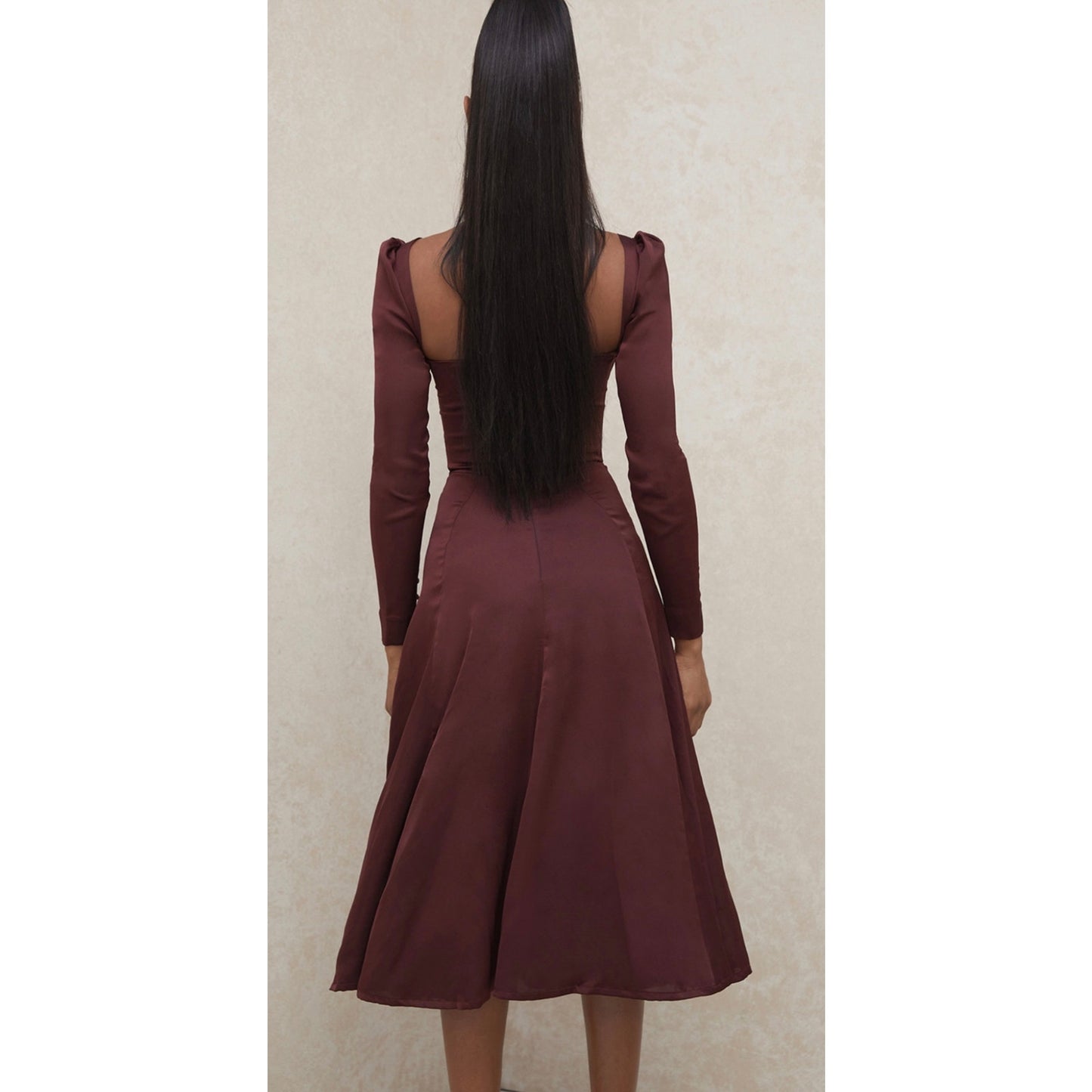 ARLINDA RAISIN SATIN PUFF SLEEVE MIDI DRESS