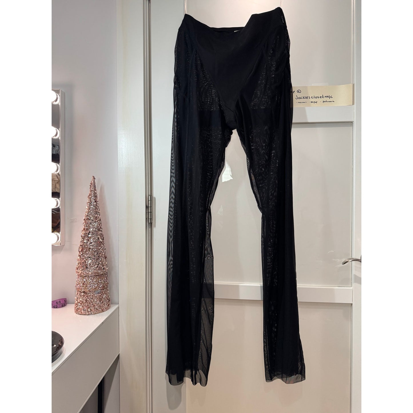AVALON
House of CB Large (Tall)
BLACK HIGH WAIST TROUSERS
USD $135